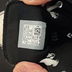 Girls converse size 2